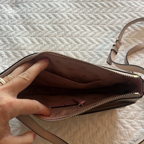 Kate spade Adel purse - Picture 4 of 4